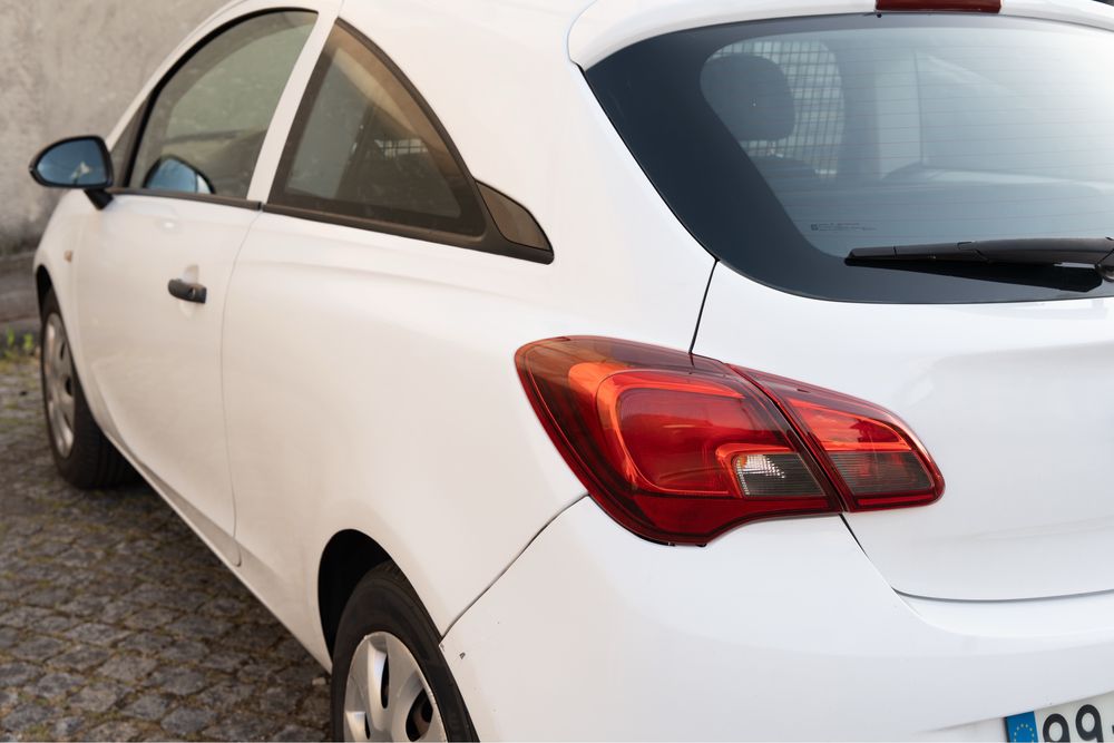 Opel Corsa 1.3 CDTI | 2016 | 186.000 km | AC | Bluetooth