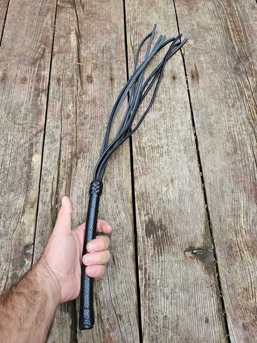 dyscyplina PRI flogger bicz