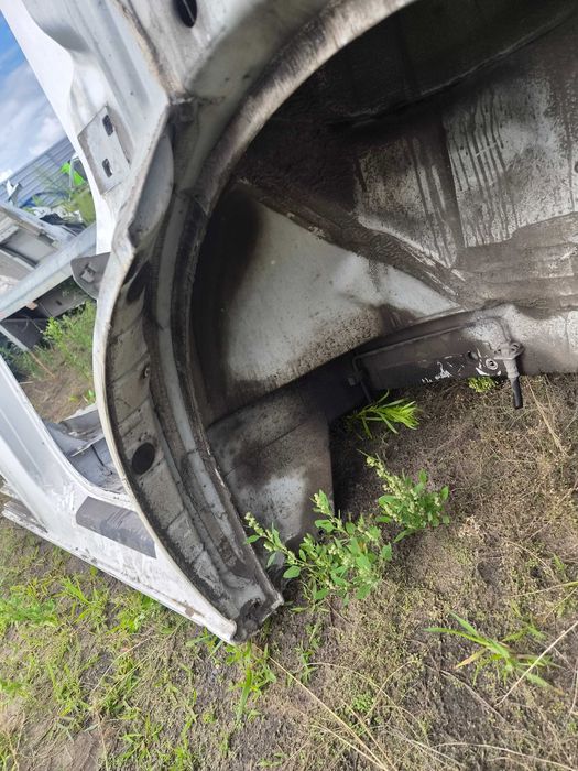 Ćwiartka prawy przód bok fartuch poszycie prawa strona pasażera VW T6