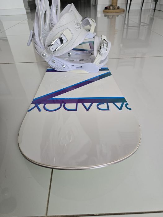 Deska snowboardowa Raven dla kobiety jak nowa plus buty