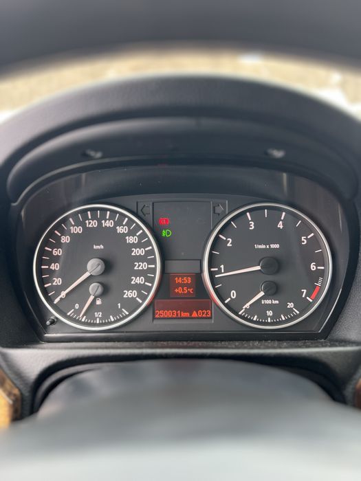 Bmw e90 2.0 бензин