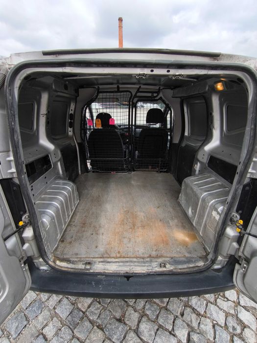 Carrinha Peugeot Bipper
