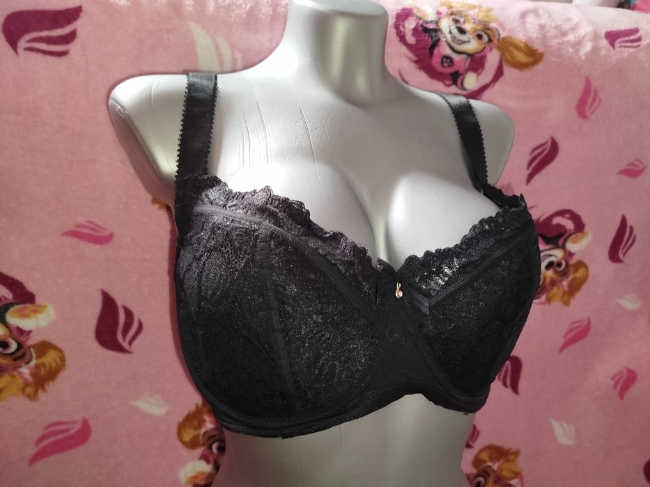 Biustonosz Charade 70J.