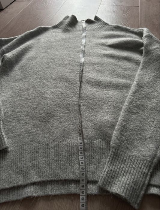 sweter z golfem