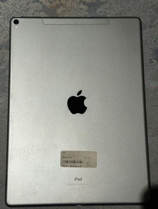 iPad Pro 12,9” Wi-Fi + celular 256gb 2017 + Pencil