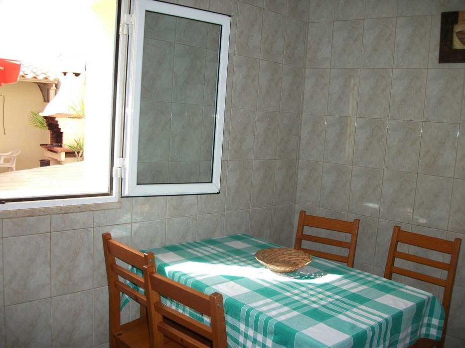 Quarteira Algarve  Piscina  Churrasqueira WIFI A.C