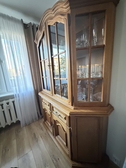 Zestaw mebli drewnianych  dębowych stan dobry+  Lampa gratis !