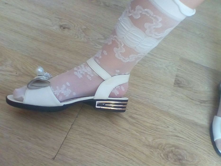 Детские босоножки, стелька 23 см