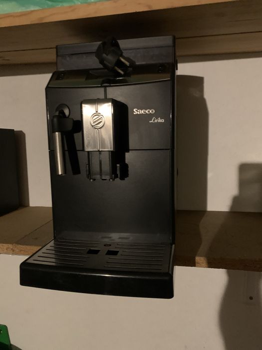 Saeco Lirika – Máquina de Café Automática em Grão