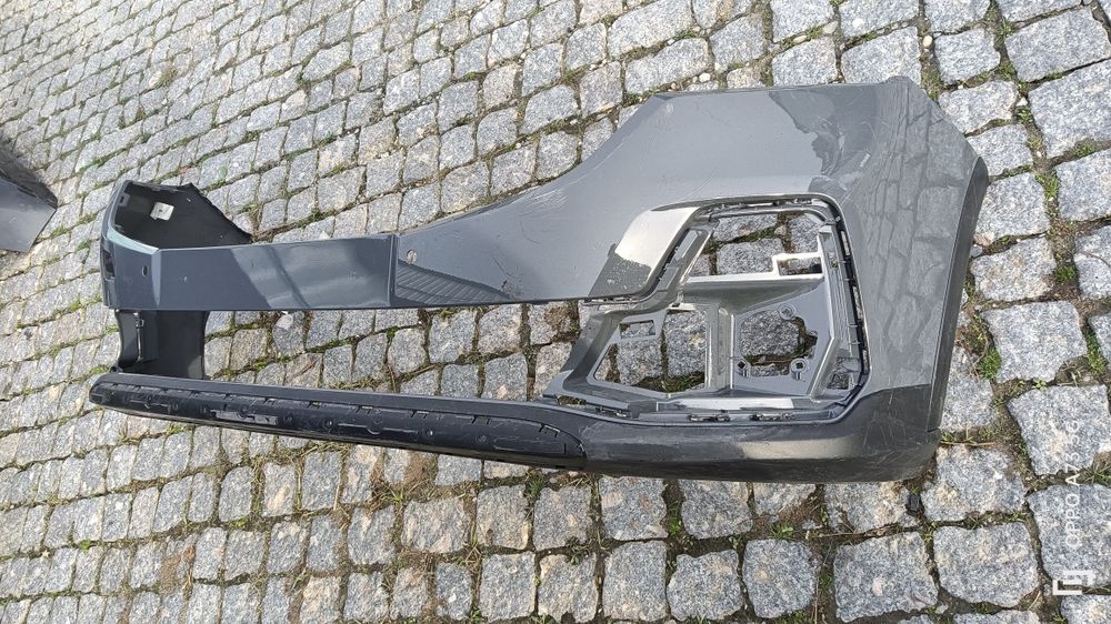 Parachoques Ford Transit connect 2024