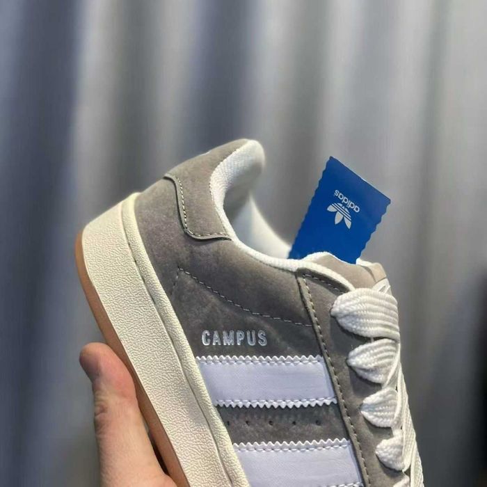 Adidas originals campus 00s 37