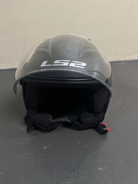 LS2 Capacete Moto - Airflow