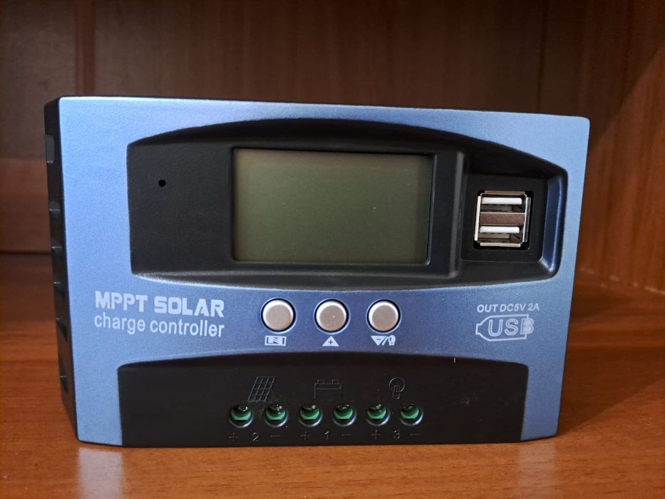 Сонячний контроллер 12/24