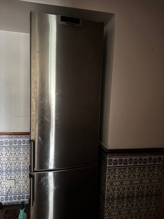 Frigorífico SIEMENS