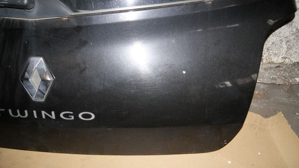 Klapa Bagażnik Renault Twingo II