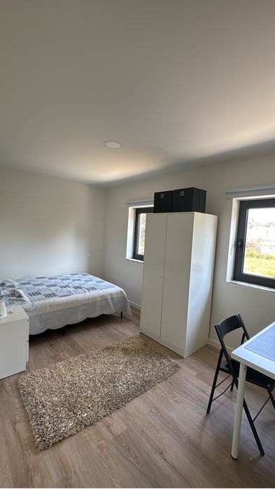 5 quartos para estudantes em moradia