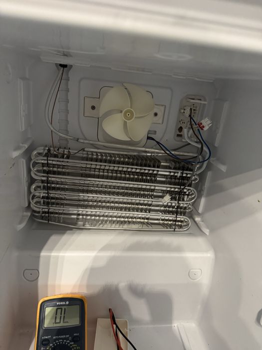 Naprawa lodówek domowych.