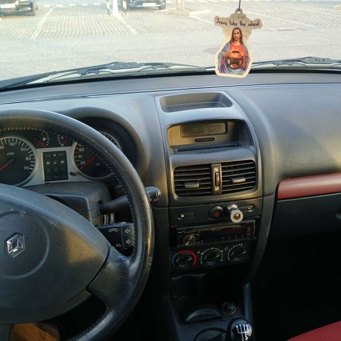 Renault Clio 2003 1.2
