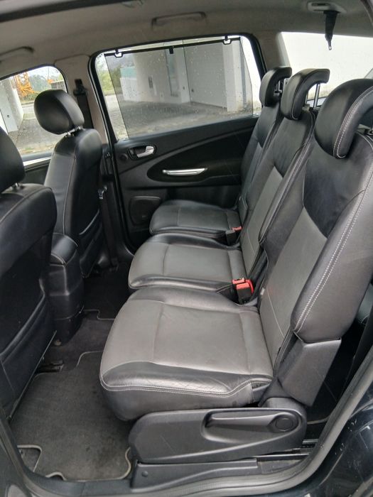 Ford SMAX 2.0 140CV ( 7 lugares )