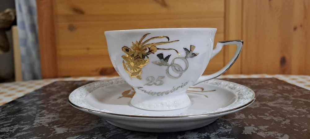 Chávena Porcelana Comemorativa