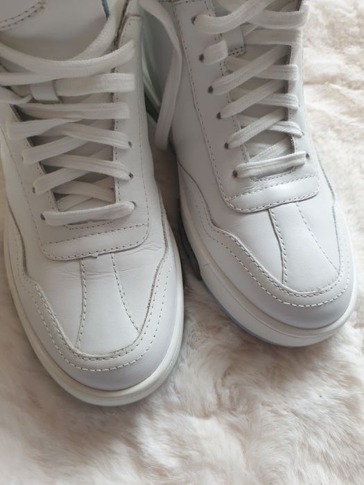 Buty Badura białe skóra 38