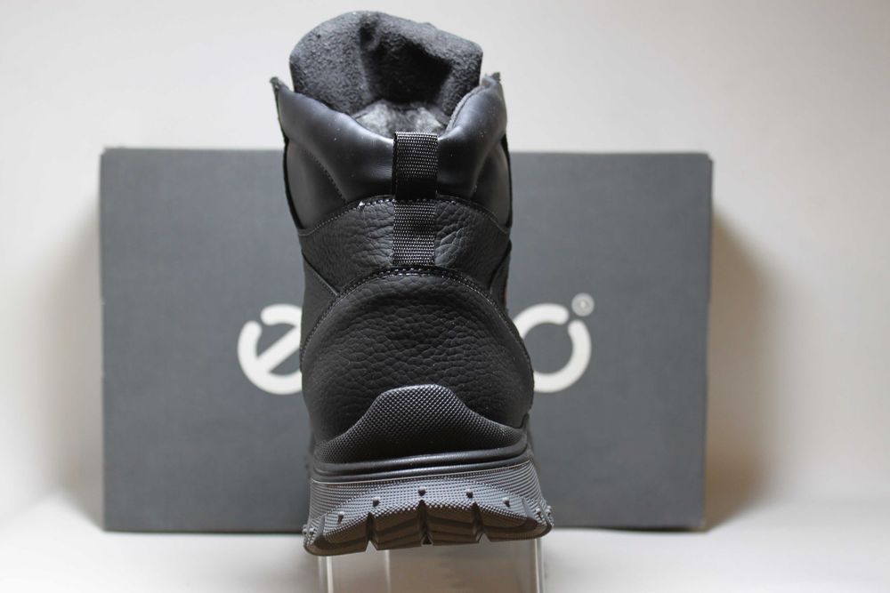 ECCO - высокие зимние ботинки- кросівки- кроссовки на меху.(131-02мех)