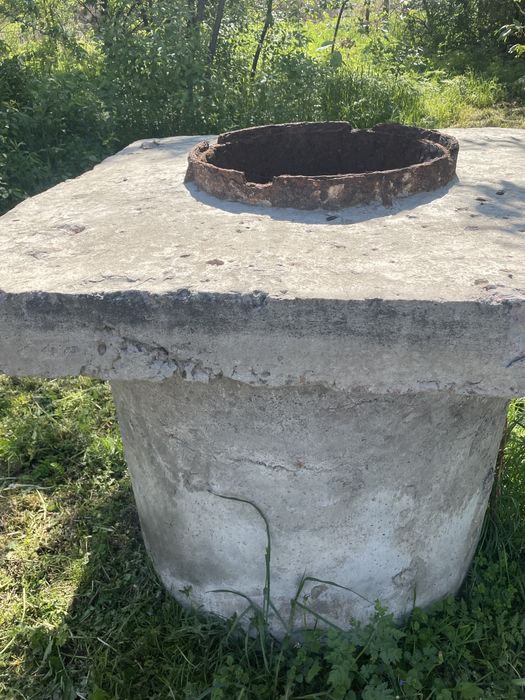 Бетонне кільце для колодязя
