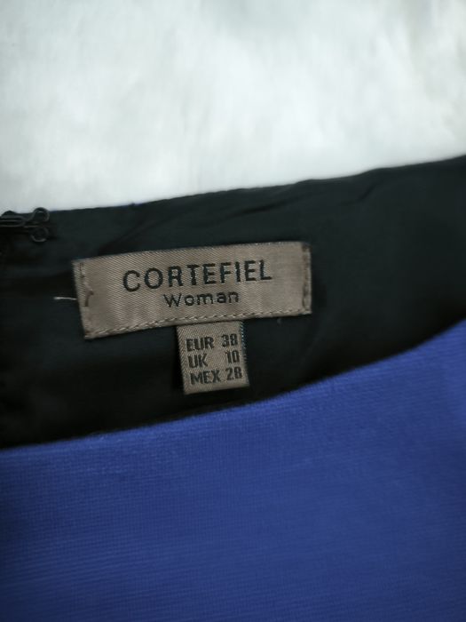 Vestido elegante e intemporal