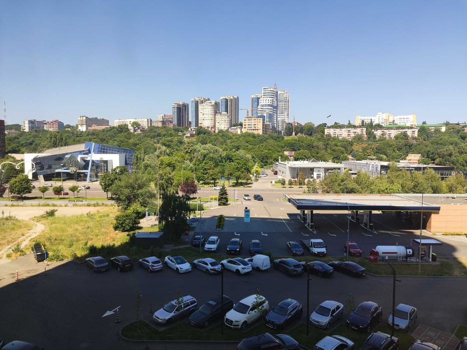 Офіс 1000м2 ЖК BRT. 6 місяців безкоштовно. Без комісії