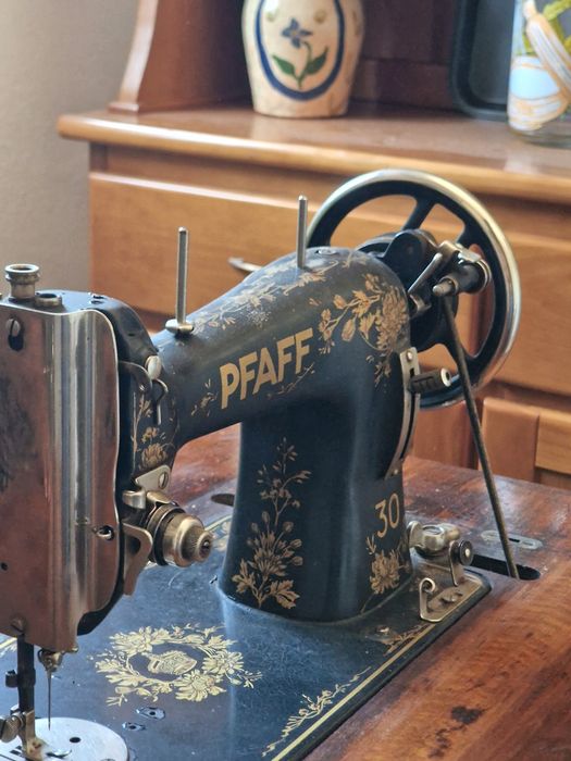 Vendo máquina de costura