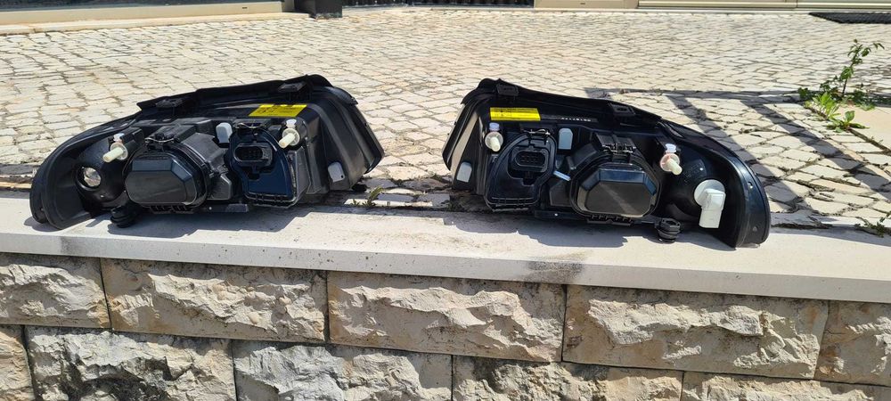 Farol audi A4 1999 novos