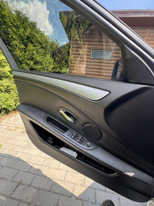 Bmw e61 2.0d 2008