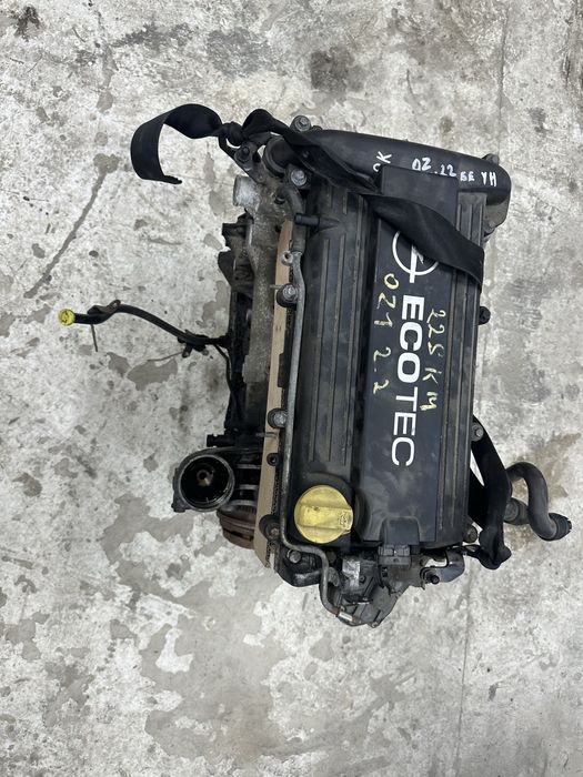 225 км Двигун Z22YH для Opel Vectra C Zafira b 2.2 16V 02-08