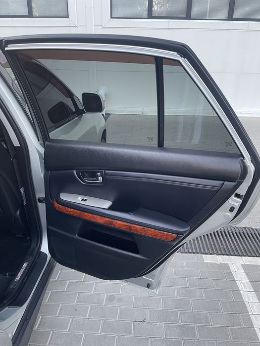Продам Lexus rx330