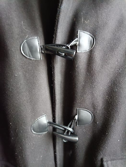 Elegancki płaszcz z kapturem firmy Fisherfield r. XL