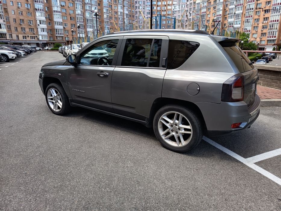 Jeep Compas 2.4 газ/бензин