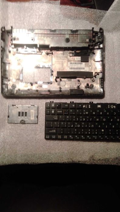 Asus eee pc 1015bx запчасти корпуса и другие