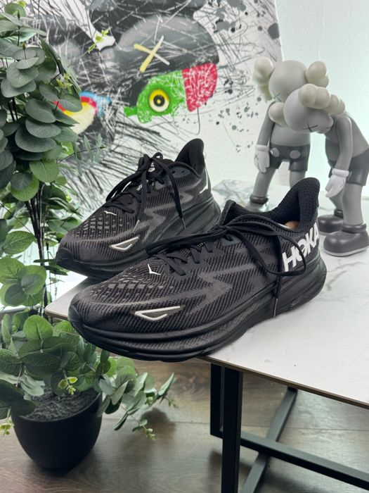 Кросівки Hoka Clifton 9 48 розмір Е7775