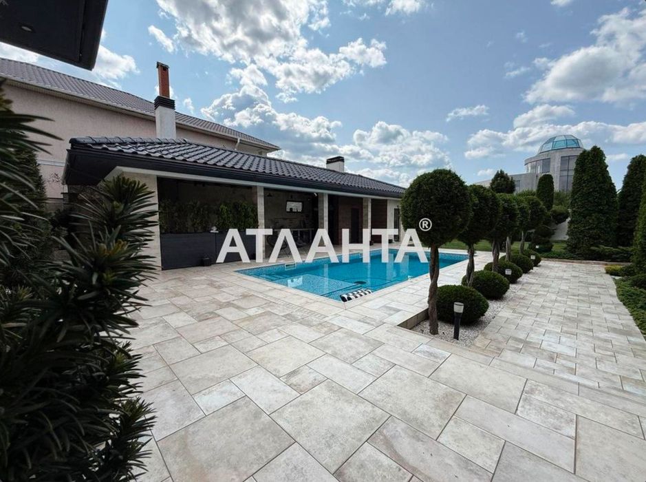 Сучасний будинок в Одесі з басейном. Совіньон-3.  На березі моря.