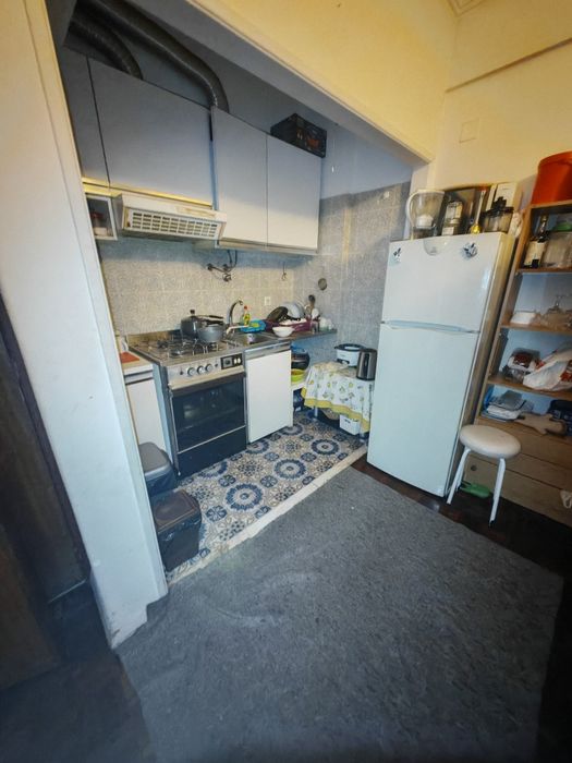 T1 com garagem para arrendar Oeiras