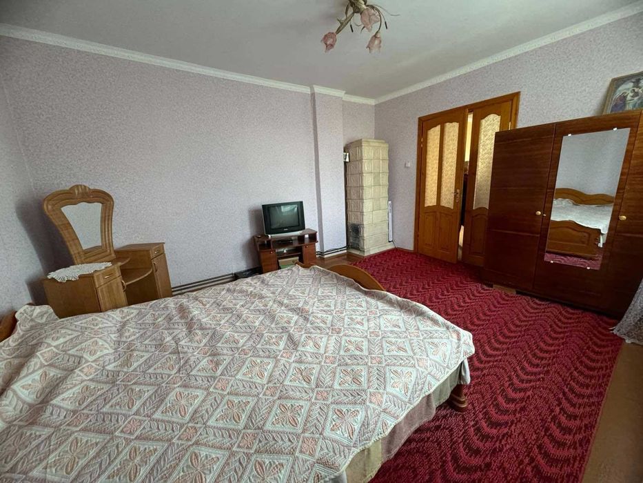 Будинок біля Дрогобича 10хв