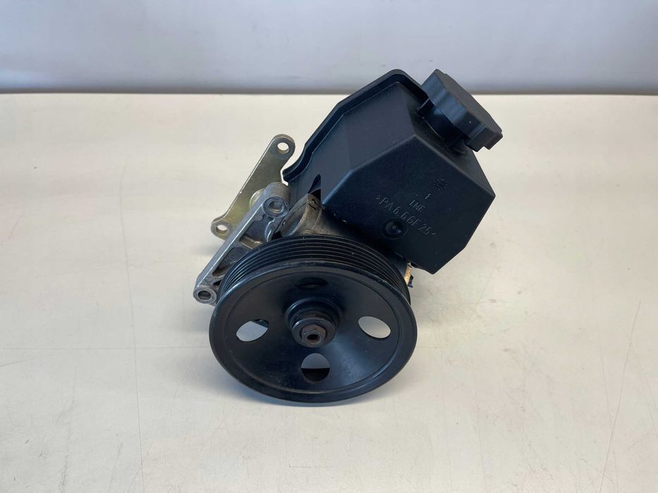 насос гур Mercedes W210 W202 S202 W203 C208  2.0 2.2 2.3 Бензин