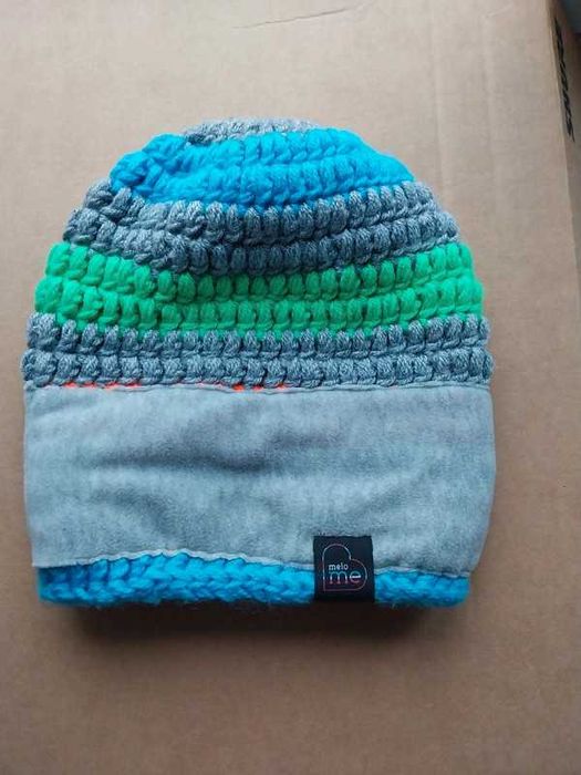 Czapka na głowę marki melo me robiona ręcznie