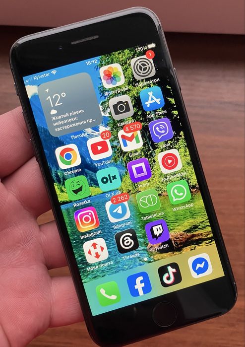 iPhone 8 64gb Space grey Neverlock