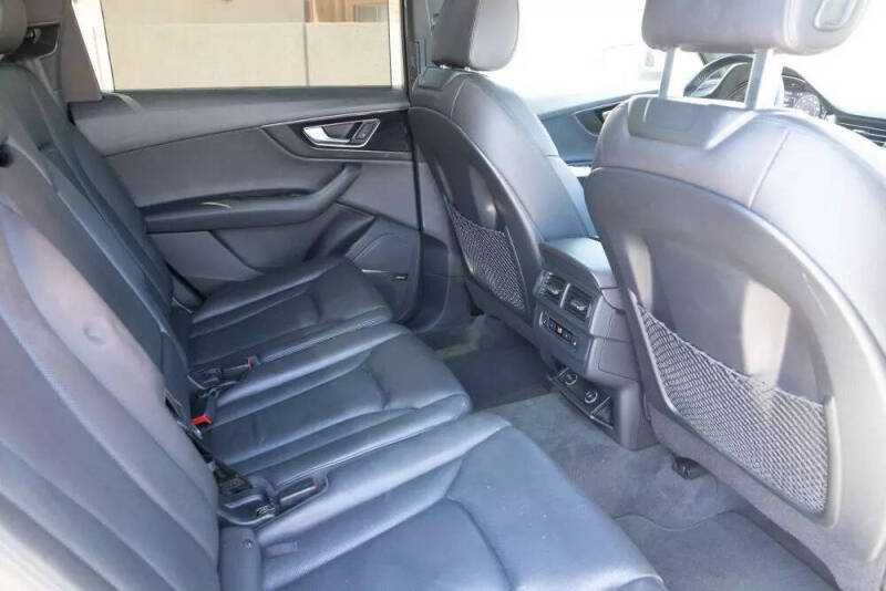 2017 Audi Q7 Premium Plus