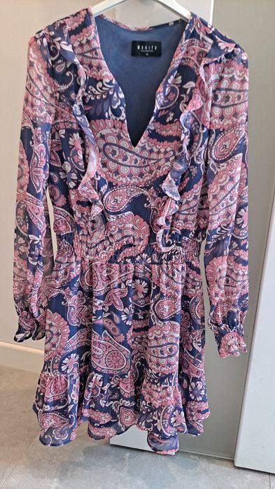 Sukienka elegancka wygodna