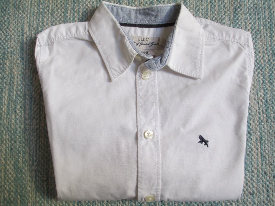 Camisa branca nova 116cm 5/6 anos