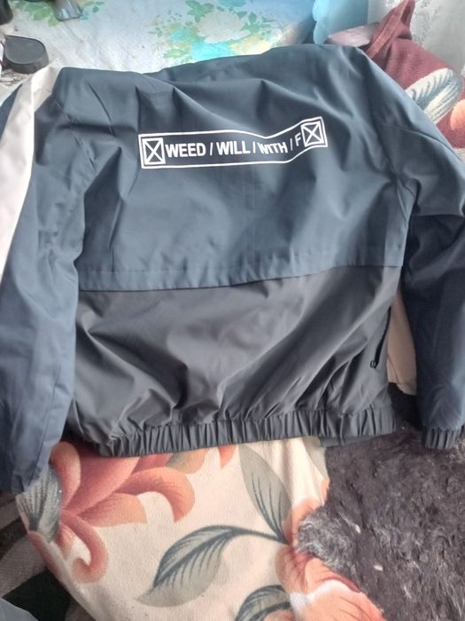 Куртка демисезонная