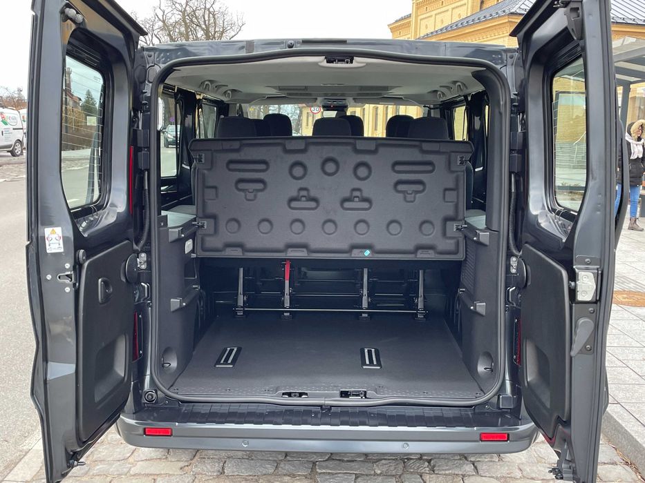 Wynajmij busa, wypożycz busa wypożyczalnia busów 7, 8, 9 osobowych