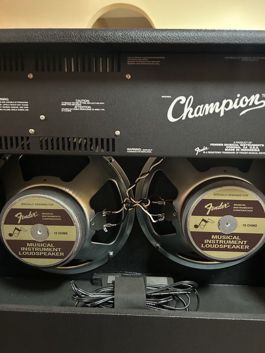 Amp Fender Champion 100 Watts